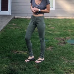 ❗️DONATING SOON ❗️Olive colored skinny jeans